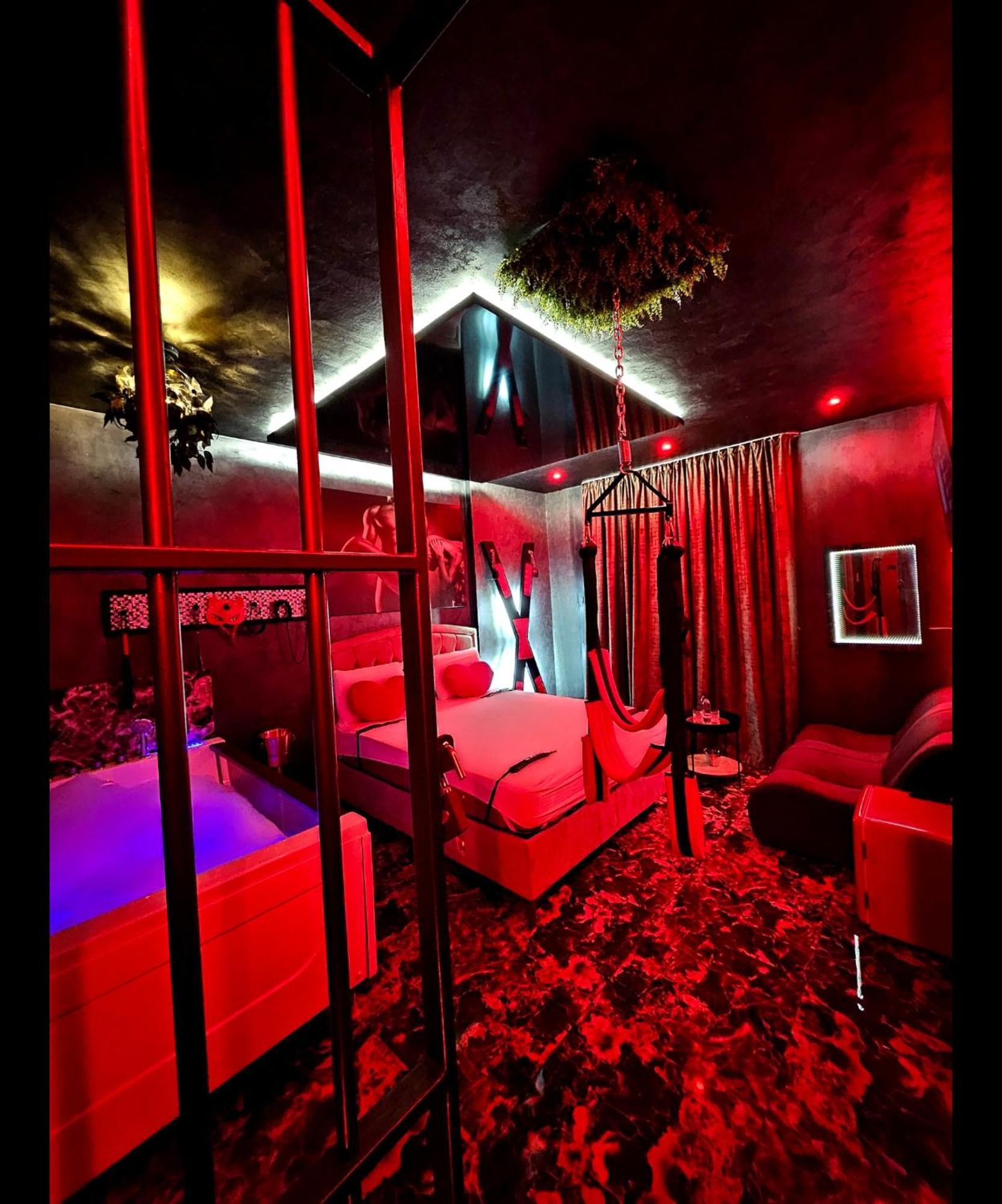 Love Room 布加勒斯特 外观 照片